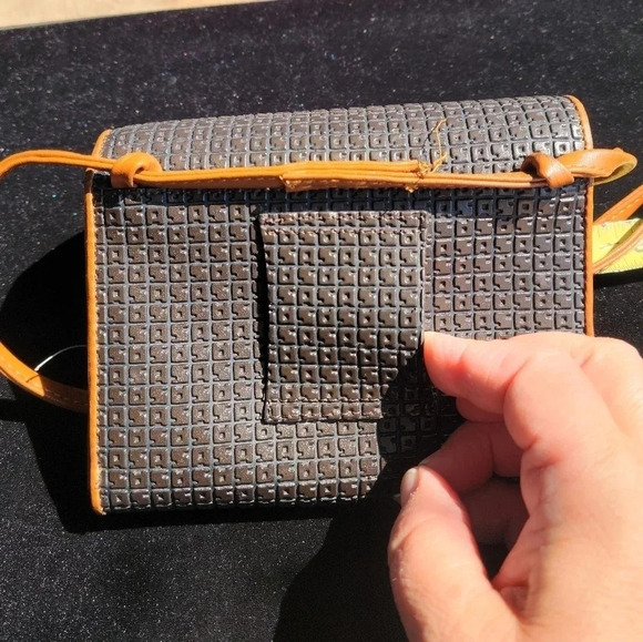 Vintage  pocketbook with long strap - Picture 6 of 7